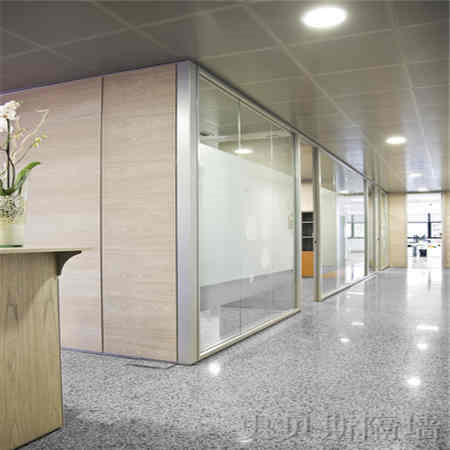 南沙香槟金色隔断墙工艺